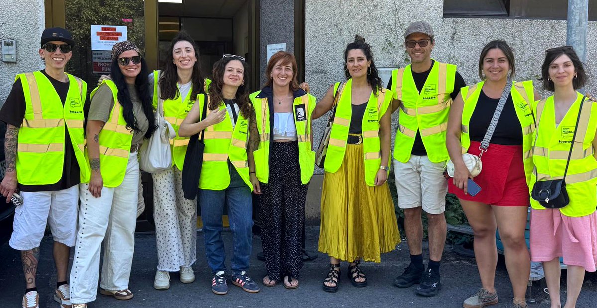 RedKoopera's tweet photo. El Reusing Center Koopera en Mungia ha recibido la visita de un grupo de creadores, diseñadores y proyectos vinculados a la moda, la artesanía y la creatividad sostenible

Una jornada para compartir ideas, procesos y nuevas miradas sobre reutilización textil y creación consciente https://t.co/jJ2YBrlL2U