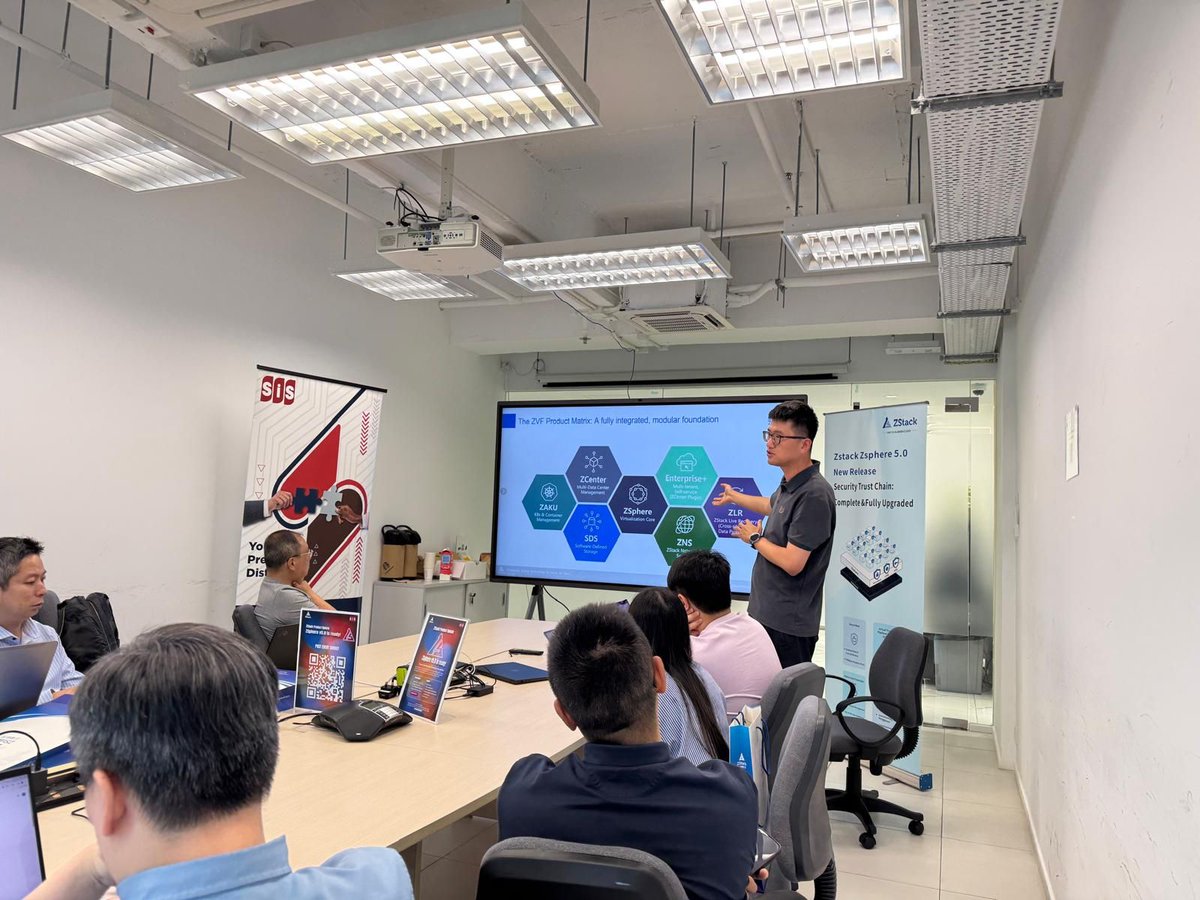 ZStackCloud's tweet photo. 🚀 ZStack Product Update - ZSphere v5.0
A big thanks to everyone who joined our ZStack Product Update!
We also shared insights on VMware migration strategies, successful cases, and shared a live demo session.#Virtualization #VMwareAlternatives #ZStack https://t.co/wWDqzw2MNh
