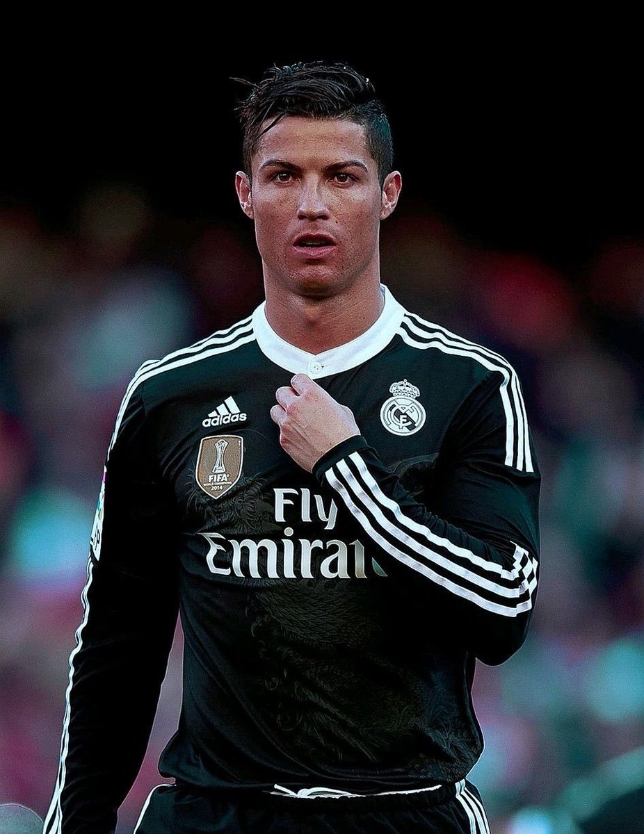 wikidF's tweet photo. Ronaldo x Black Kit🥶 https://t.co/UcErAE1dRh