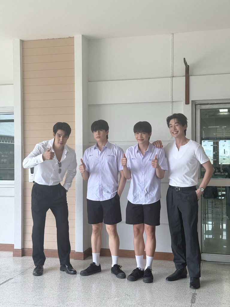 SaranPie's tweet photo. จริงๆแล้วเรารักกันครับ(คนขวา)
#FoureverYou2EP19
LATELY ITS WINTER SEASON EP3 https://t.co/4QTyzQ1YOt