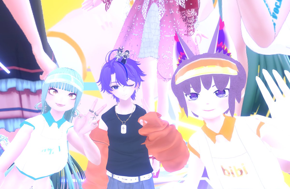 びび tweet media