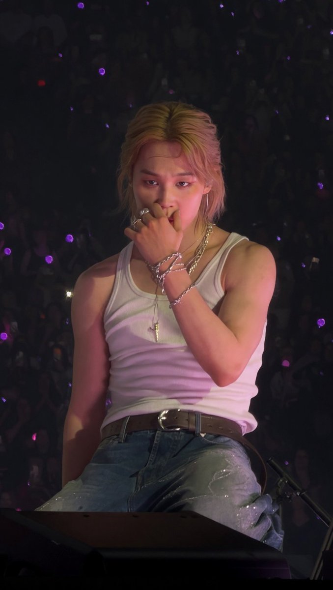 park Jimin tweet media