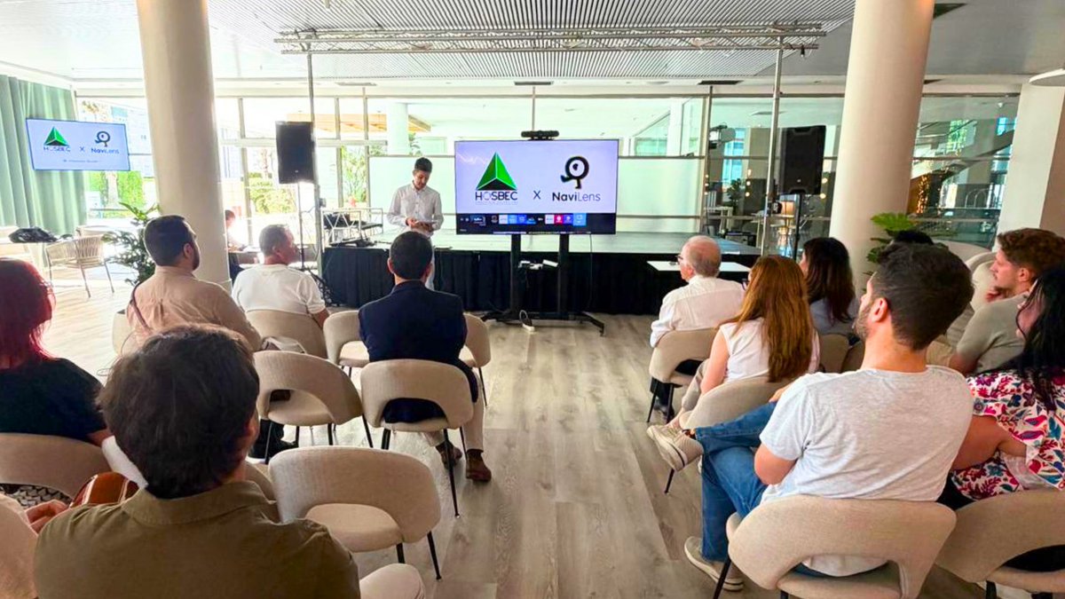 HOSBEConline's tweet photo. HOSBEC y @navilens impulsan la accesibilidad turística con códigos inteligentes que mejoran la orientación y el acceso a la información, especialmente para personas con discapacidad visual.

El @Hotel_Diamante Beach ya ha implantado esta tecnología pionera
#Turismo #Accesibilidad https://t.co/n0vyqZiH2u