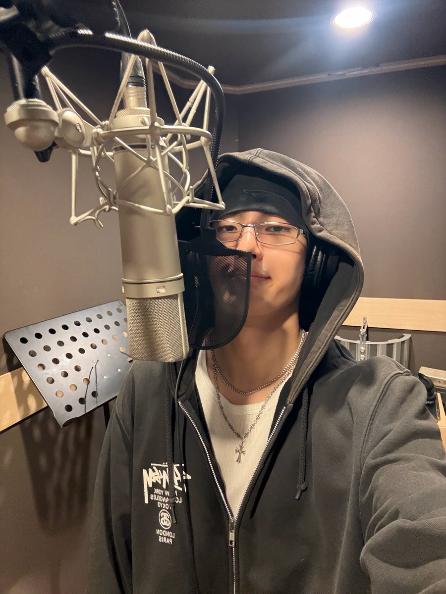 82Message's tweet photo. [#찬이러그]
😁

#82MAJOR #82메이저 #에이티투메이저
#윤예찬 #YOONYECHAN https://t.co/ckODxCwKG2
