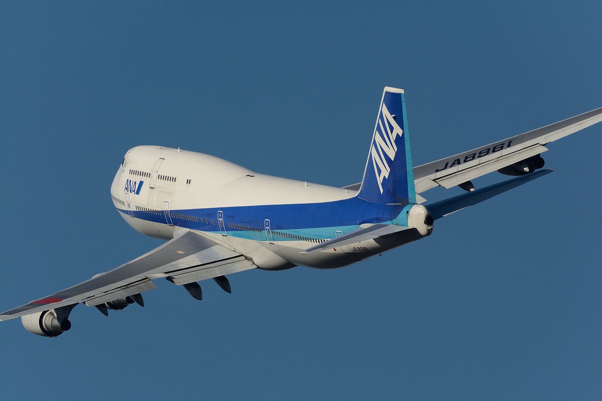 tomoyakan's tweet photo. Boeing 747-481D JA8961 (cn25644/975/All Nippon Airways) https://t.co/1D4eIfESSA