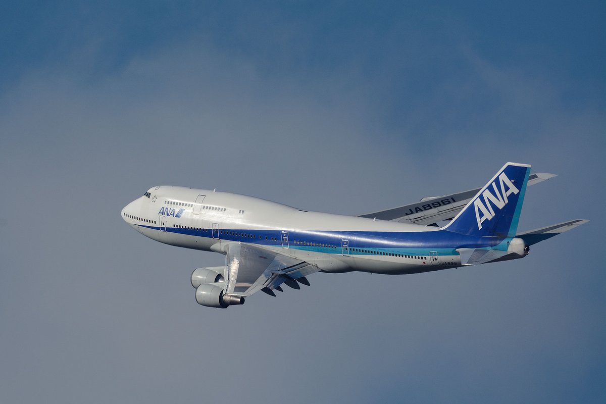 tomoyakan's tweet photo. Boeing 747-481D JA8961 (cn25644/975/All Nippon Airways) https://t.co/1D4eIfESSA