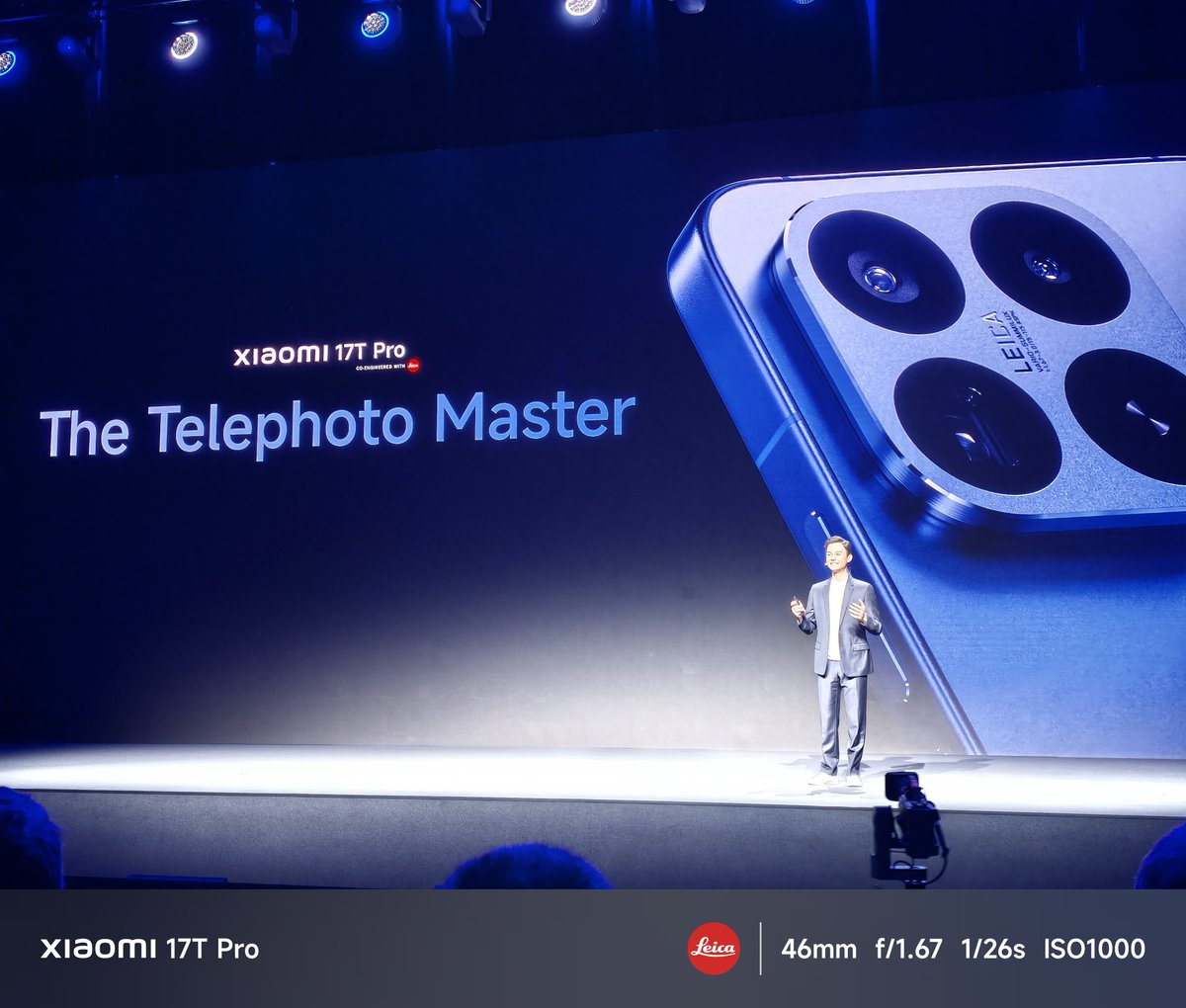 Oldrich_Mladek's tweet photo. Blue Is the New Black. 💙🖤
I just published my first-touch impressions of the Xiaomi 17T Pro - a phone that feels flagship, looks elegant, and proves that blue can be seriously cool.
Read it here:
https://t.co/GECE5CALrt
#Xiaomi #Xiaomi17TPro #Xiaomi17TSeries #XiaomiExplorers https://t.co/FUupQhuFX9