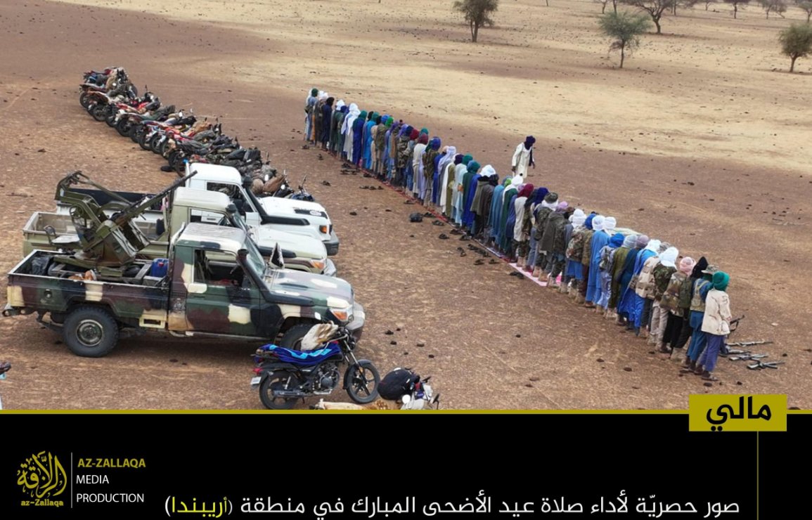 BrantPhilip_'s tweet photo. JNIM released images of Eid al-Adha celebrations in the Aribanda area of Mali, south of the Niger river. https://t.co/lu5v8WxyxE