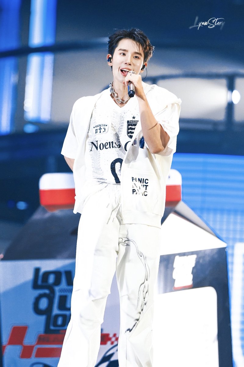 Lynn120915_'s tweet photo. idol Jim🪩

JSCEAN HEART NEVER FADE
#LOLFanFest2026D3
#jimmyyjp @jimmyyjp_ https://t.co/dXJXJS59tW