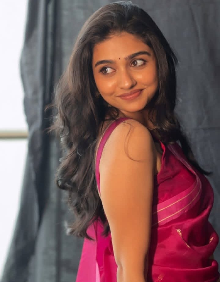 Avantika*⁠♡ tweet media
