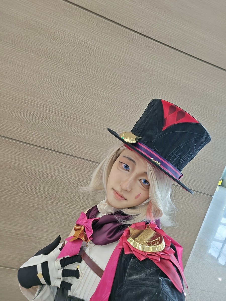 모라/モラ🌙 tweet media