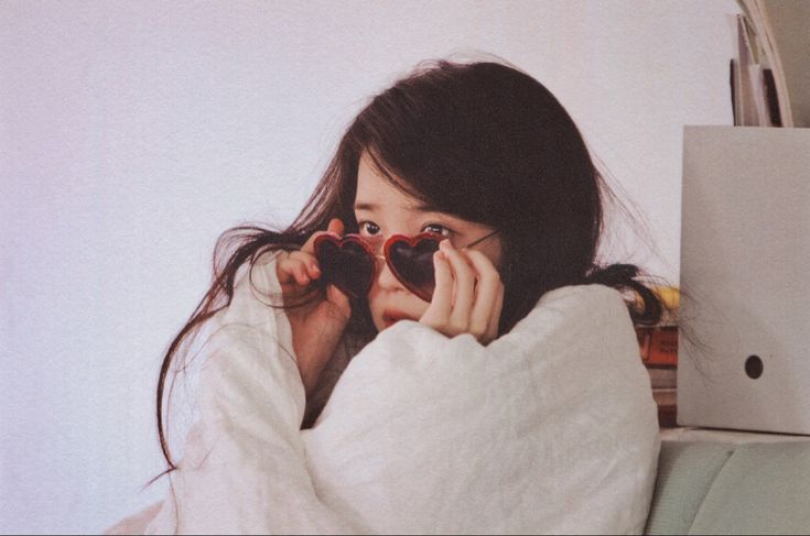 iusfiIms's tweet photo. glasses https://t.co/FfFllz6Mar