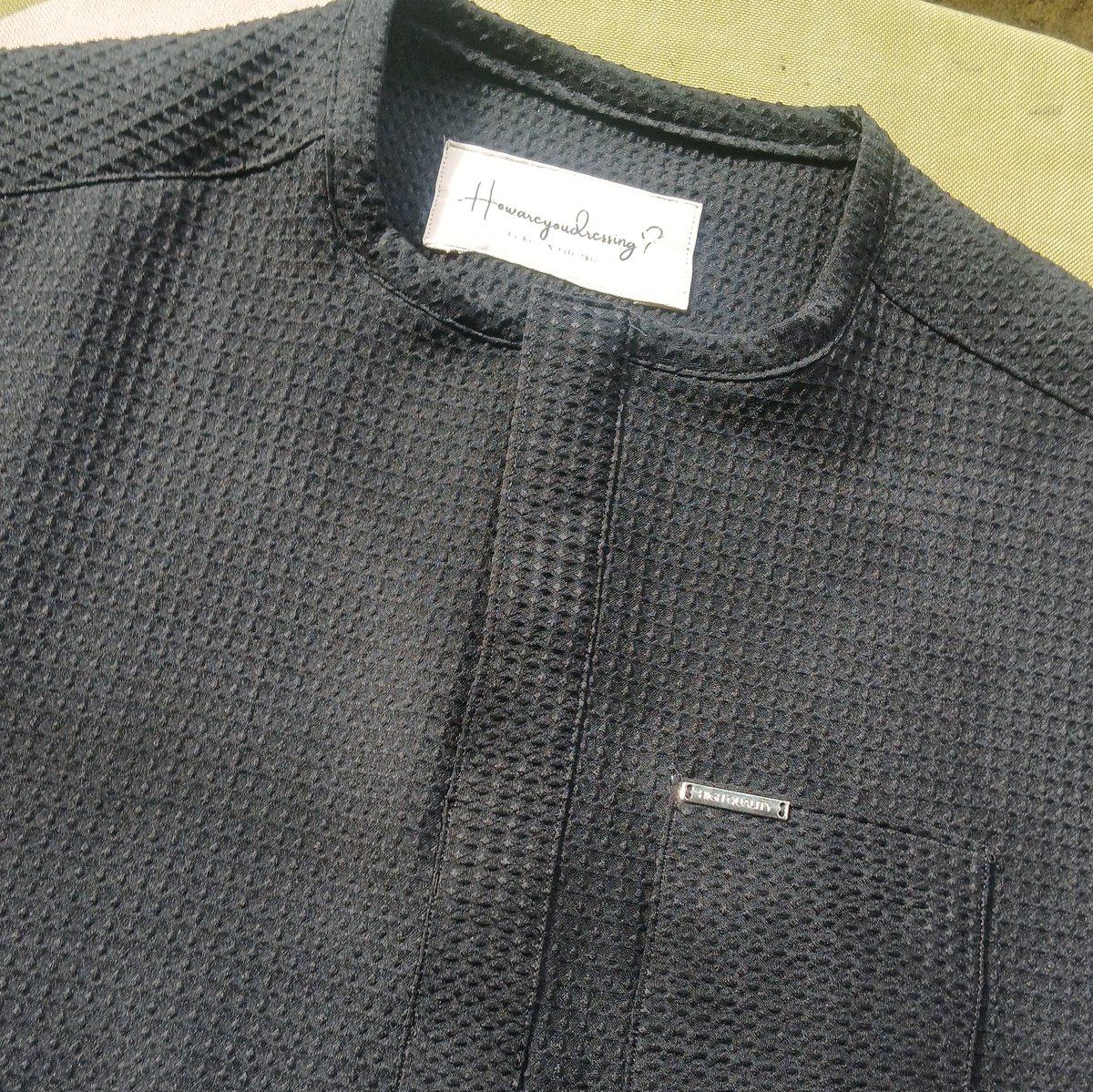 JesusSmiledAtMe's tweet photo. starting a new job as an ambassador and part handler for my fashion brand. im a mobile tailor in port Harcourt atm (work from home for now)
but moving man go soon meet him aguero moment 
we deliver anywhere on earth btw, we still dey work on delivery to mars

wish me luck guys ❤️ https://t.co/2GUJDde9ue