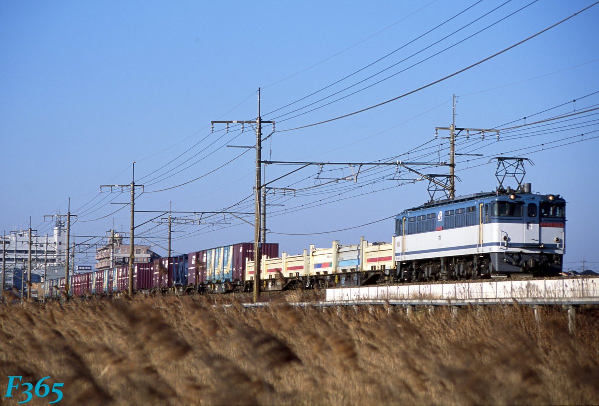 substation365's tweet photo. 2004/01/31
EF65 1063+コキ https://t.co/sDtEKc1gwa