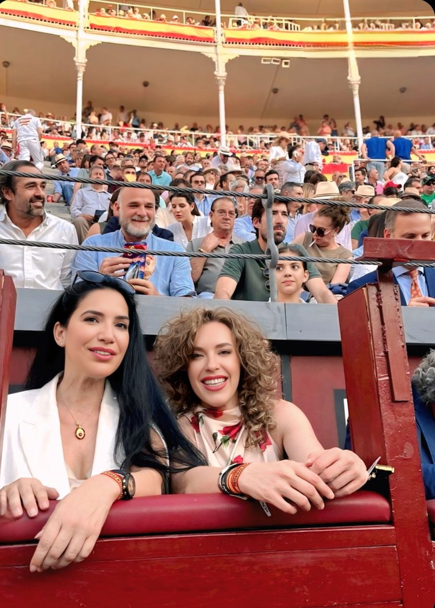 𝐋ᴀᴜʀᴀ 𝐆ᴀʟáɴ ⚔️🇪🇸 tweet media