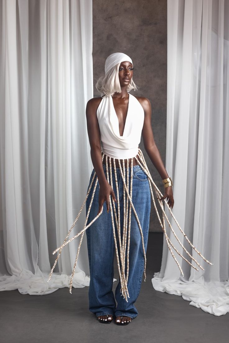 tems_sugar's tweet photo. Every outfit is a mood, a moment, and a celebration of individuality. ✨️🔥 https://t.co/GA1zkqADag