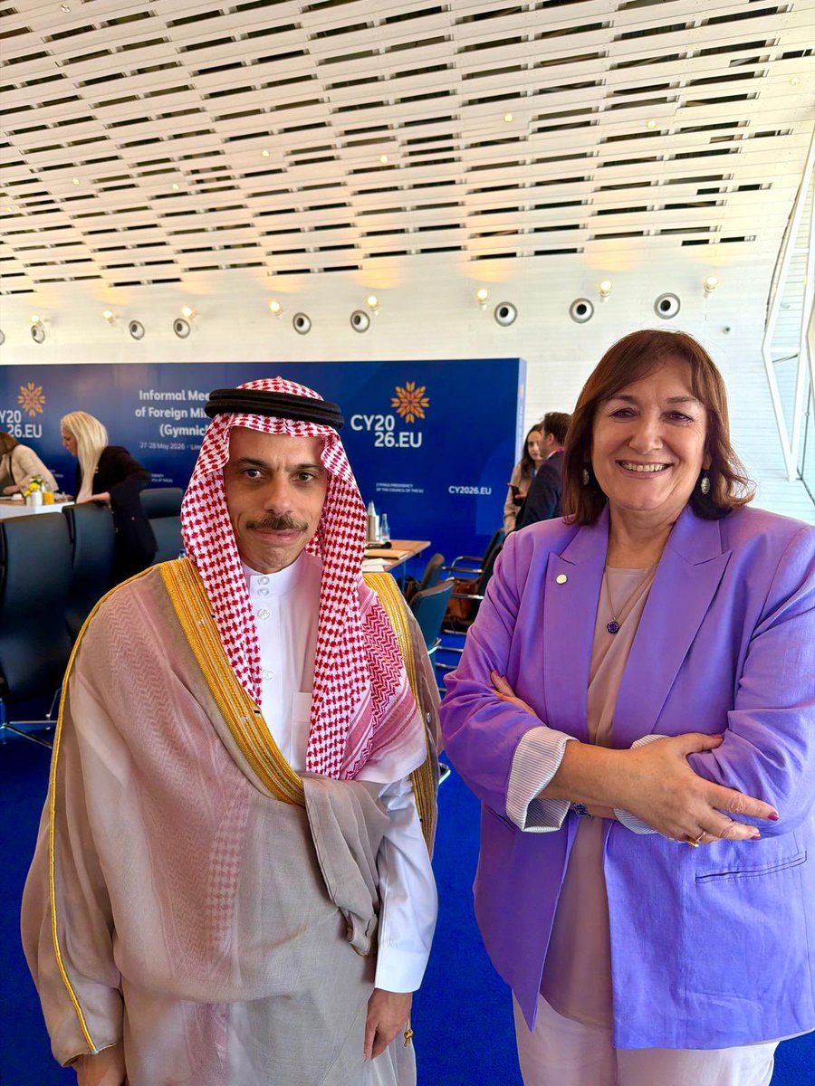 dubravkasuica's tweet photo. Good to see you again, 🇸🇦 @FaisalbinFarhan today in Cyprus 🇨🇾 .

In times of crisis, the EU stands in full solidarity with Saudi Arabia and its people. Together, we are working for de-escalation, the reopening of maritime routes through the Strait of Hormuz, and our shared priorities in the region.

🇪🇺-🇸🇦 cooperation is growing stronger - on security, energy, connectivity and regional stability.

Looking forward to advancing our strategic partnership ahead of the next EU-@GCC Summit.