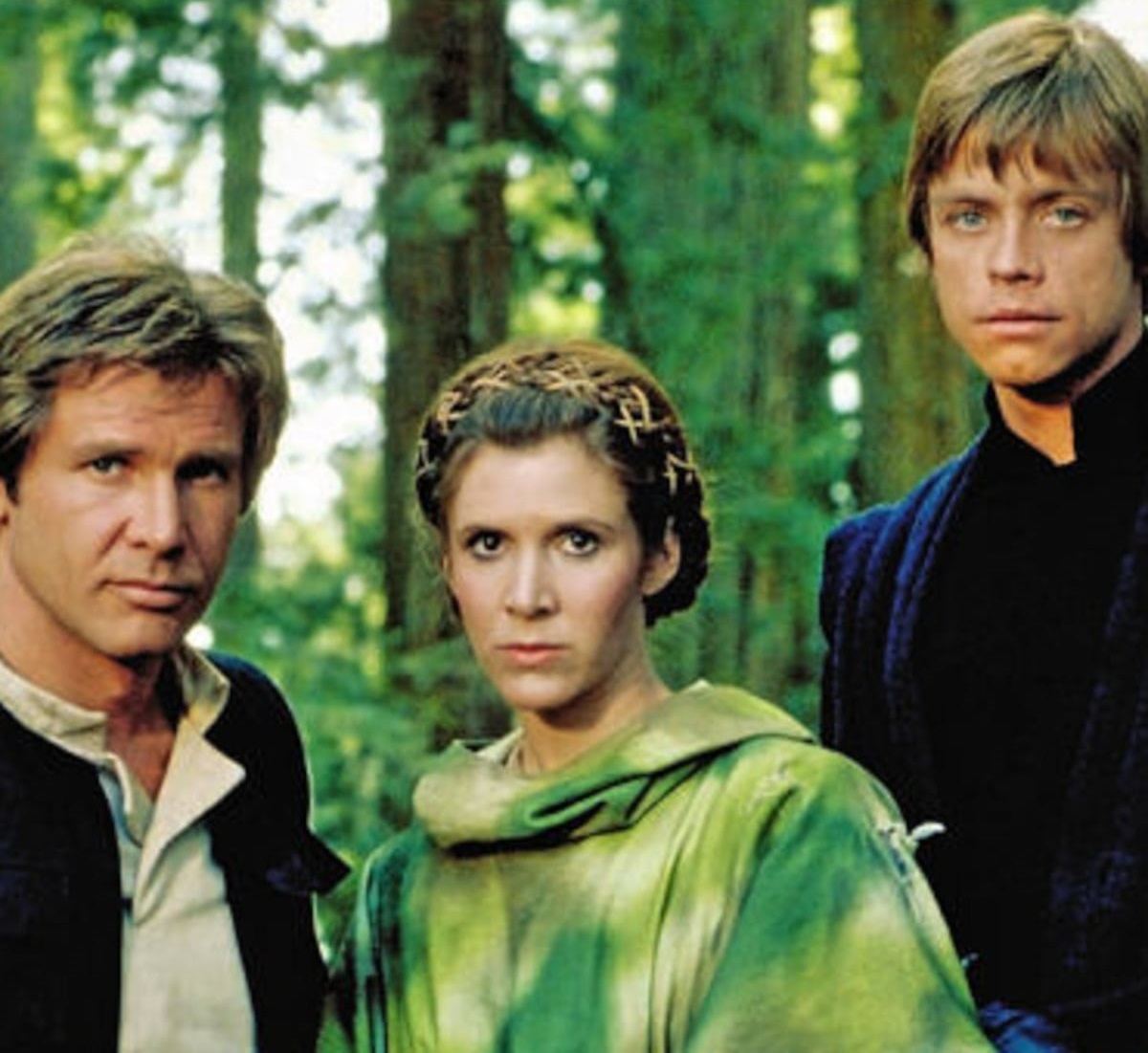 ArgStarWars's tweet photo. Yo siempre pensé y tengo bien claro que es imposible hacer una adaptación de #StarWars Trilogía de la Nueva República sin Luke, Han y Leia como protagonistas. Son los héroes de la lucha contra el Imperio, el alma de la historia y llevan la acción adelante. https://t.co/yP6fhcofhr