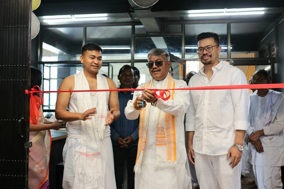 KonthoujamG's tweet photo. Proud and honored to officially inaugurate the brand-new 7 Fitness Gym at the Keina Building, Bishnupur Bazar today.
​A healthy lifestyle is the foundation of a vibrant community. This state-of-the-art facility will be an excellent space for our youth, athletes, and residents to prioritize health, build strength, and stay active.
​Heartiest congratulations to the management team! I encourage everyone to step in, stay fit, and make the most of this wonderful new addition to our town.