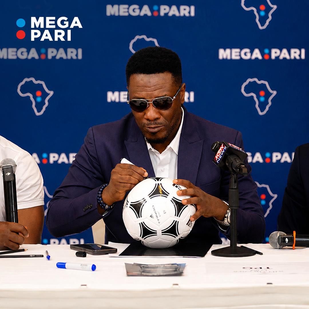 ASAMOAH GYAN tweet media