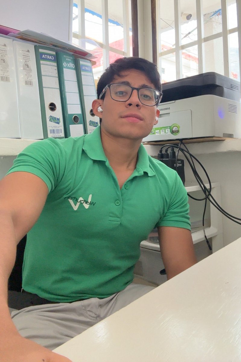 juanpaboy12's tweet photo. Ojala llueva en Villahermosa 🤭 https://t.co/7OUH6X5wyK
