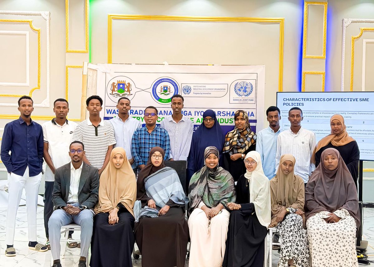 UNIDOSomalia's tweet photo. This week, the #HirshabelleMoCI🇸🇴, with support from @UNIDO under #JOSP, conducted intensive institutional strengthening training on donor engagement, SME development and quality control systems, enhancing local capacity to drive inclusive growth &amp; support #PPP4SDGs.
@UNinSomalia https://t.co/YZ2qKaDLfa