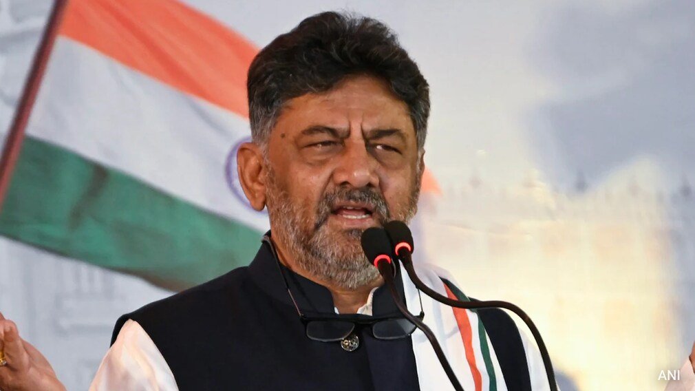 ndtv's tweet photo. DK Shivakumar Comes With Mastery Of Delhi Networks And Karnataka Grassroots @tmvraghav  https://t.co/64A8nxtwuq https://t.co/BkTLCeWhZq