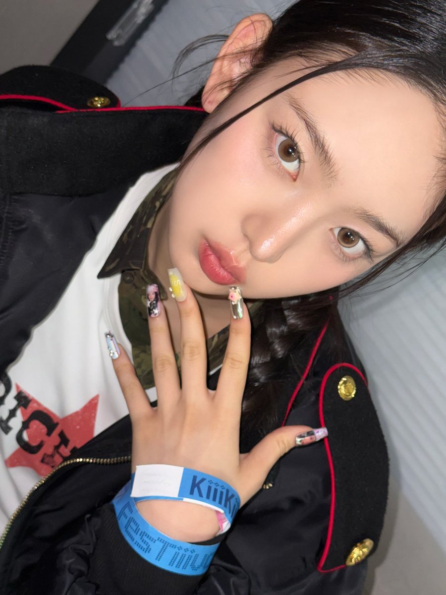 KiiiKiii LEESOL 이솔 tweet media