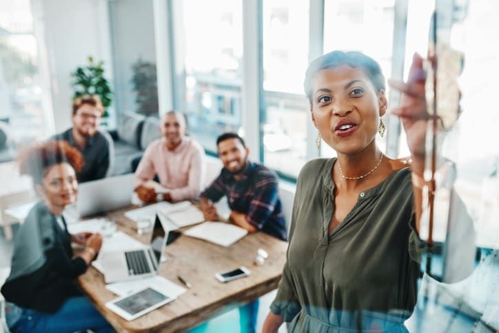 nwflbbb's tweet photo. BBB Business Tip: Train your employees to spot scams - For a small business owner, well-trained employees are a key defense against scams. https://t.co/LJJoIdaX1K https://t.co/OcwPswnzw6