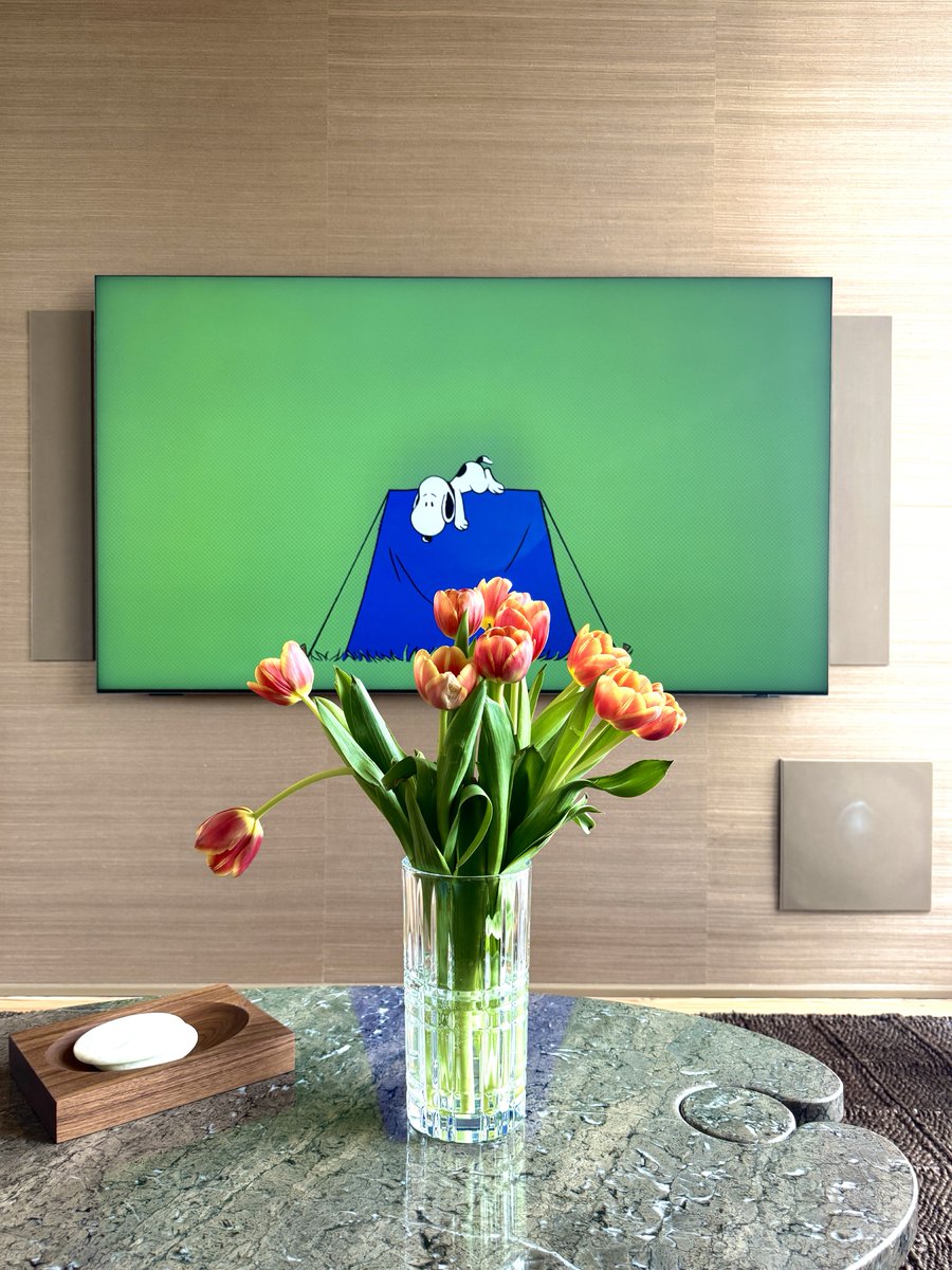 Wisdom_Audio's tweet photo. Fiks Consultants - https://t.co/Yhl3jYLsAH
Escape the city in this cozy lower Manhattan media room.  Insight P4i for L&amp;+R CH's, ICI6 for Rear CH's and a S90 for the punch! 

#madeinamerica #planarmagneticspeakers #luxurylifestyle https://t.co/25bEhybYrq