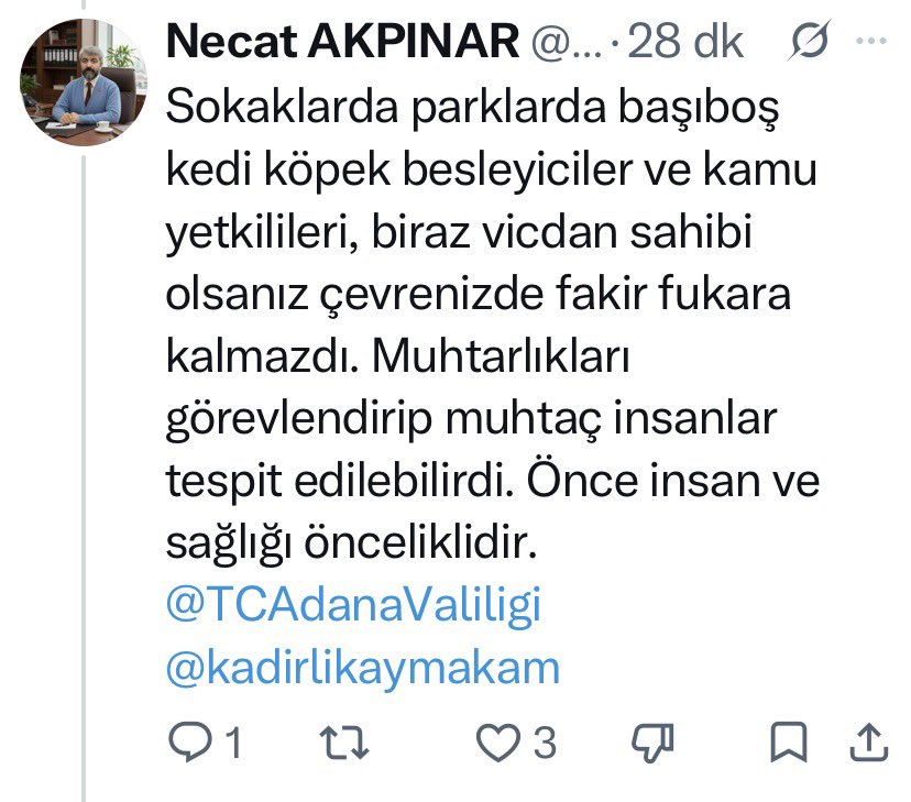 Dilaraerkmen_'s tweet photo. Kedi/Köpek düşmanlığı artık bir histeri halini aldı.

Bu çok tehlikeli!

Gerçekten çok tehlikeli!

Ülkedeki her soruna, her sıkıntıya karşı garipleri hedef göstermek!

Ruhen ve zihnen  dayanamayacak noktadayız. https://t.co/I08Kq3uWEm