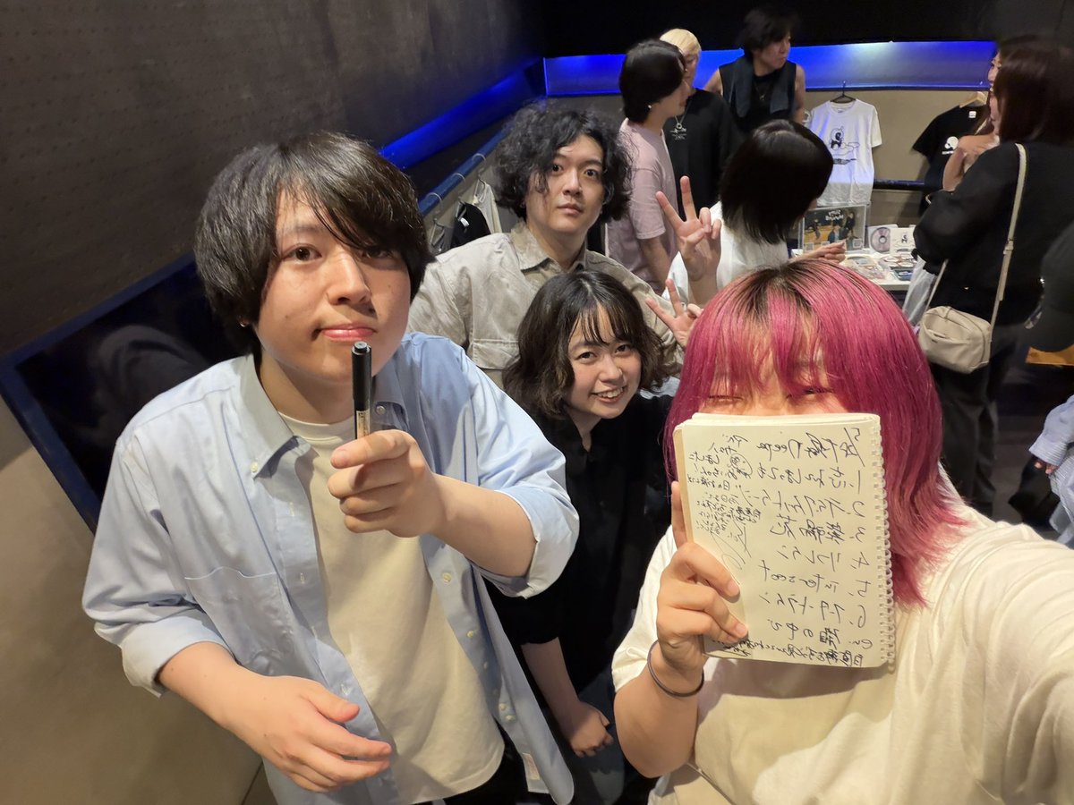 sheep_hyp's tweet photo. 白昼夢4周年おめでとう!!
あべしゅんの正規加入おめでとう!!
やっと！！正規3人揃っての白昼夢でこれからも心機一転頑張って欲しいですねぇ〜〜 https://t.co/NgHgddEwaI