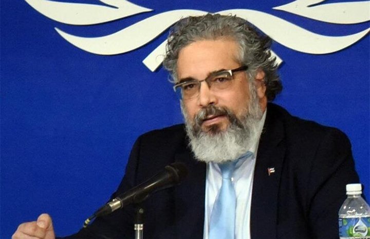 ACN_Cuba's tweet photo. 🚨🇨🇺| Denuncia Cuba amenaza militar en Conferencia de Desarme

🗣️ Denunció @RodoBenitezV  hoy en la Conferencia de Desarme en Ginebra, Suiza, la amenaza de una agresión militar directa contra la isla por parte de EE. UU., informó @MisionCubaONUG.

Más 👉 https://t.co/NLk1eJ6OGE https://t.co/JGjkN96f40