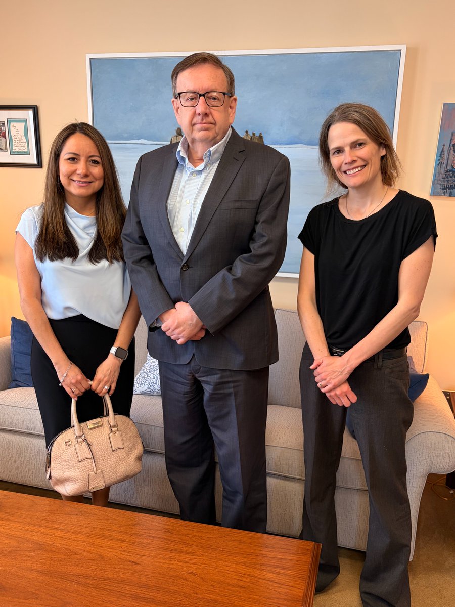 PercyDowne's tweet photo. Strong supporter of Unplugged Canada and their efforts to implement a social media age minimum in Canada and strengthen online protections for children and youth. Thank you to Jenny Perez and Robin Sherk for your work on these important initiatives.

#PEI #cndpoli #SenCA https://t.co/9aVDEFmLzA