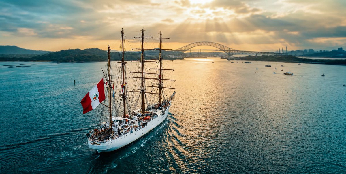 naval_peru's tweet photo. El Perú se alista para recibir el #VelasLatinoamérica2027, el encuentro marítimo y cultural más importante de la región. El Callao y Paracas serán escenarios de una histórica reunión de grandes veleros y delegaciones internacionales, consolidando el liderazgo de la @naval_peru https://t.co/F6FTmXp5RN