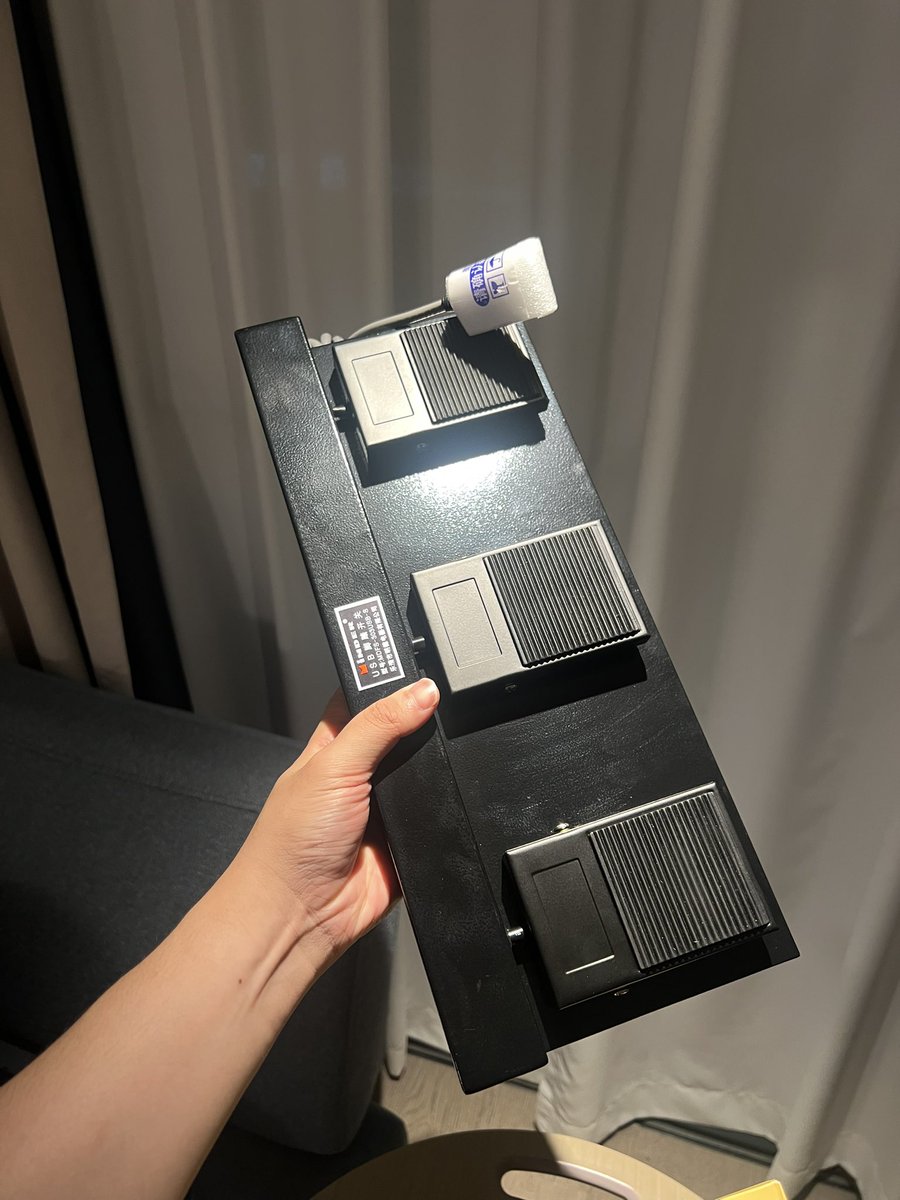 danieltskk's tweet photo. bought a lil smth in shenzhen. Foot to voice incoming 🔥 https://t.co/GYmEyHcHKh