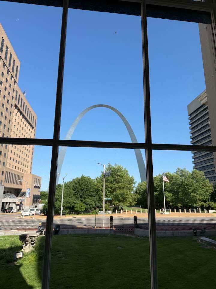 jeffersontours's tweet photo. On the road 💫🚍️ 

From St. Louis to Shipshewana, Ind., to bustling Branson, our tour groups have had a blast the last few weeks! 

Want to hit the road with us? Check out our available tours at https://t.co/dxLkD08exm https://t.co/rx8EO6my6w