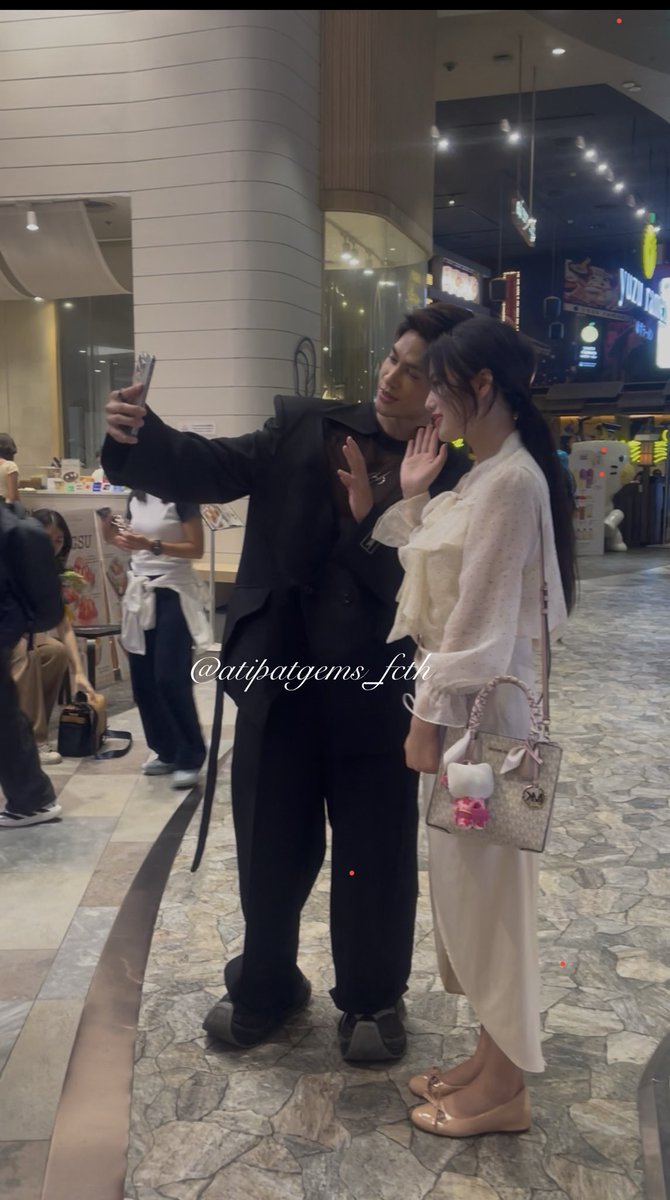 AJamesfc's tweet photo. ขอบคุณทุกคนที่ไปหาน้อง และแวะทักทายพูดคุยกะ���้องนะคะ ทั้ง Thaifans และ Interfans kaa. ❤️

Thank you for Thai fans &amp; Inter fans.
Thank you everyone. 

#HoneyHostTheSeries 
#atipatgems_fcth 
@g891jaime https://t.co/mbsbgMlh0O