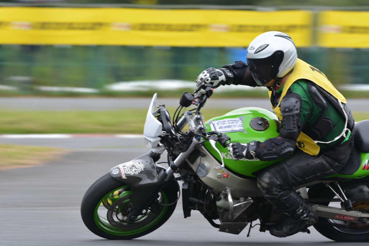 radios_soap's tweet photo. #かつてこんなバイクに乗っていたという写真 https://t.co/xDM0YZXrNP
