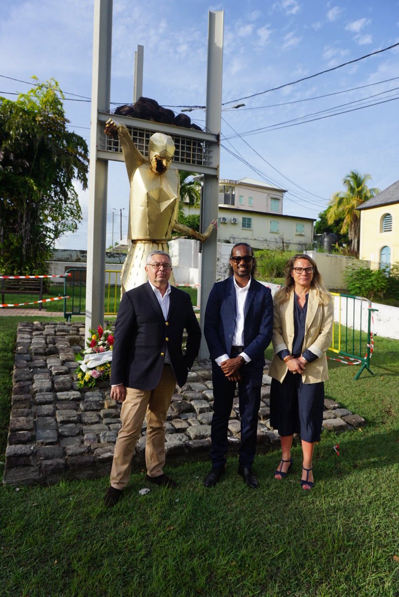 RTolassy's tweet photo. ➡️ Aux côtés de mes collègues Virginie Joron et André Rougé, j’ai tenu à commémorer l’abolition de l’esclavage en Guadeloupe, ce 27 mai.

🙏🏿 Nous ne devons jamais oublier les souffrances endurées par nos ancêtres, ni l’importance de leur rendre hommage chaque année afin de préserver ce devoir de mémoire.