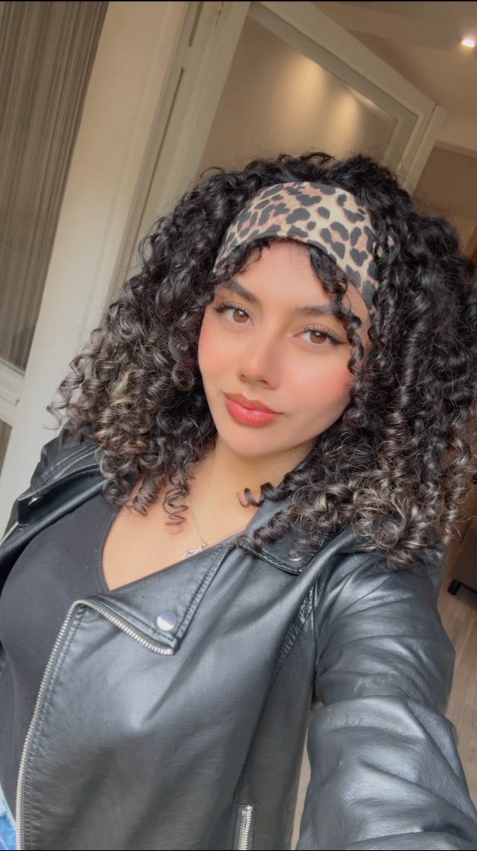 The darkest curl tweet media