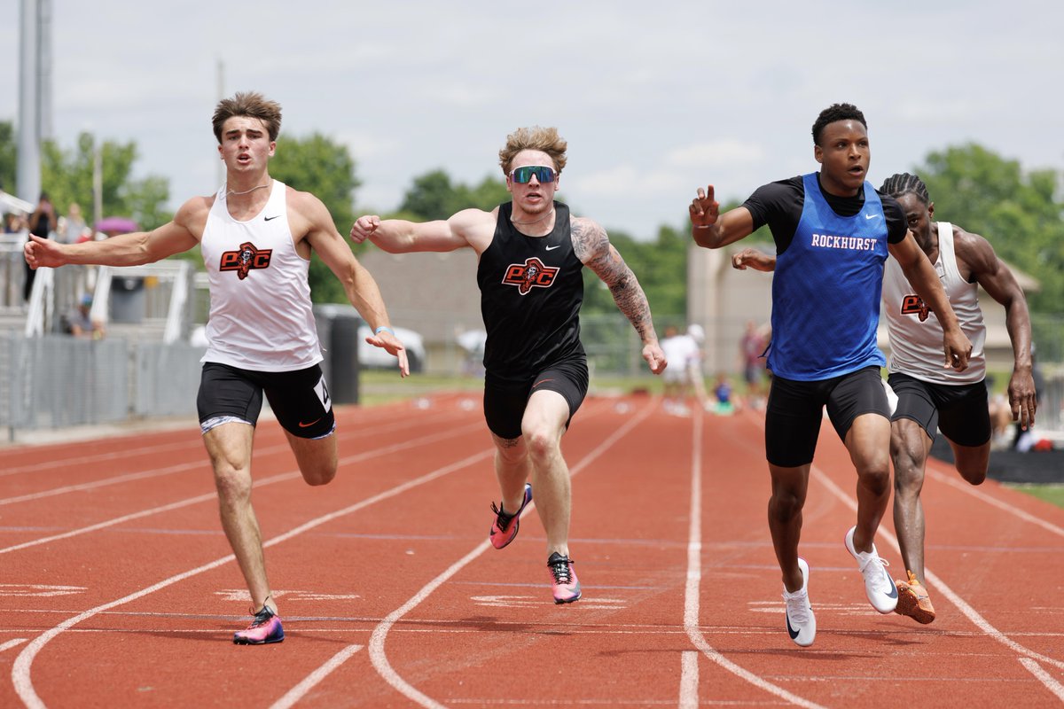 PCPrepsExtra's tweet photo. A few photos of @PCHSTrack_Field’s boys from Saturday’s C5S4 meet in Lee’s Summit. The Pirates advanced Ty Christopher (100, 200), Adam Gisler (100), Cale Buntz (javelin) and Jayden Horn to state in individual events plus the 4x100 and 4x400 relays.
📸 @Citizen_Ross https://t.co/NFiI9rRVG8