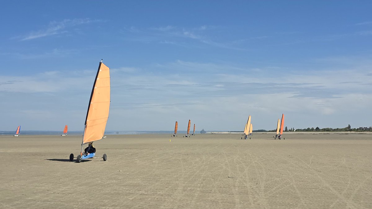 Geekx50's tweet photo. Envie de bosser la plage?
Une formation de moniteur de char a voile commence bientôt !
Ca dure un peut plus d'un an en alternance et c'est ouvert a tous a partir de 18 ans ( même pour des néophyte)https://t.co/9qL4PIJUUr https://t.co/6FndkL6Lnc