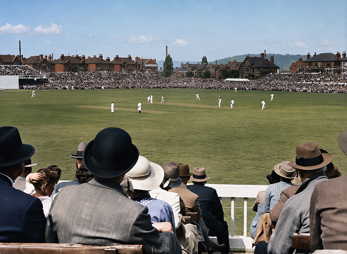 PictureSporting's tweet photo. A general view of the 1st Ashes Test at Trent Bridge, June 1938 (C) https://t.co/wdY7icS4uN