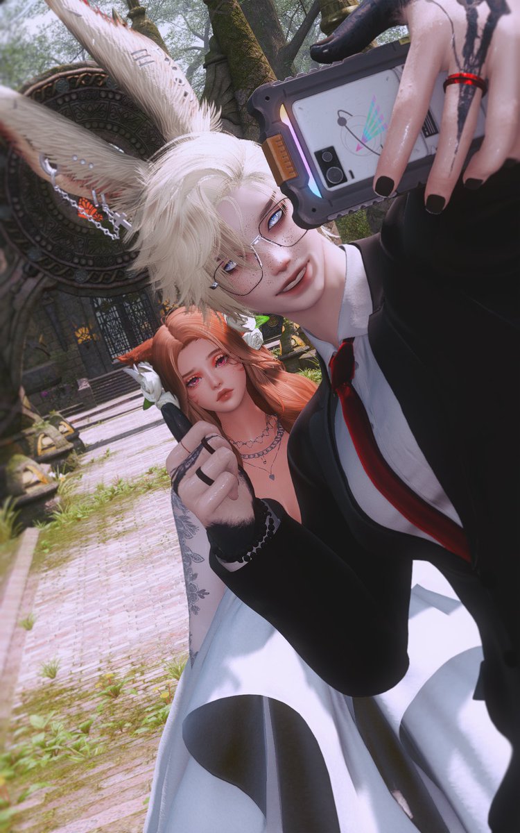 candycatte's tweet photo. throwback thursday?

#GPOSERS | #gpose | #EorzeaPhotos | #ReShade https://t.co/eIooDb5NdC