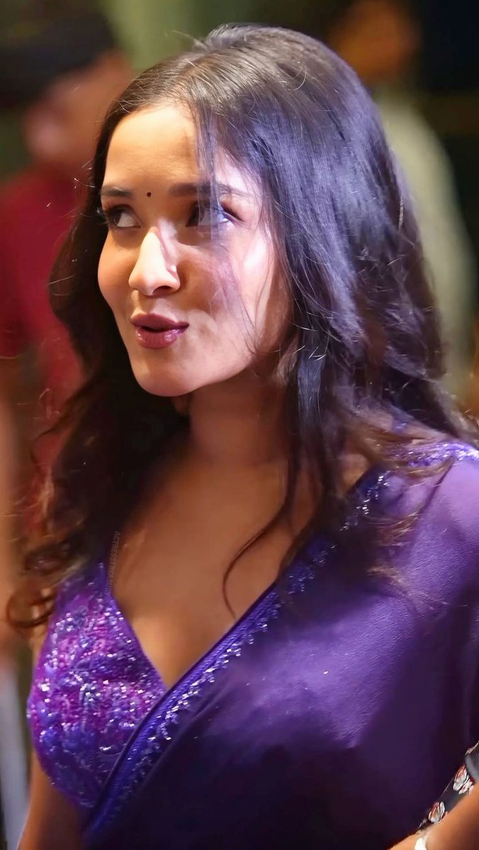ActressBIForLyf's tweet photo. POV: Mutual shag turning into a hot suck session with my cousin😈

Fuck... I'm gonna cum! he moaned.

I didn’t pull back.

Me (swallowing):Umm... ummm...💦😩 Uff dei... una kanji semma thick-aa irukku da super tasty irukku ahhh... innime daily ipdi thaan panalam da
uff uff...🤤❤️ https://t.co/RlfCWO0hbk