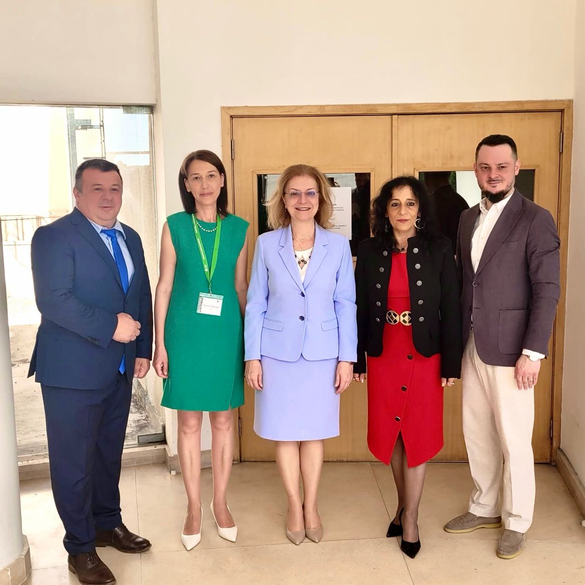 DanielaGitman's tweet photo. Happy to speak in t/opening of t/🇷🇴 Language International Conference #ROSTUL11, hosted by 🇷🇴 Lectorate @ #FLUL, Lisbon University & meet good friend of 🇷🇴 Prof. Dr. Hermenegildo Fernandes, together with t/joint delegation of Institute of t/Romanian Language & #ASEBucurești. https://t.co/RZ422YhWwm