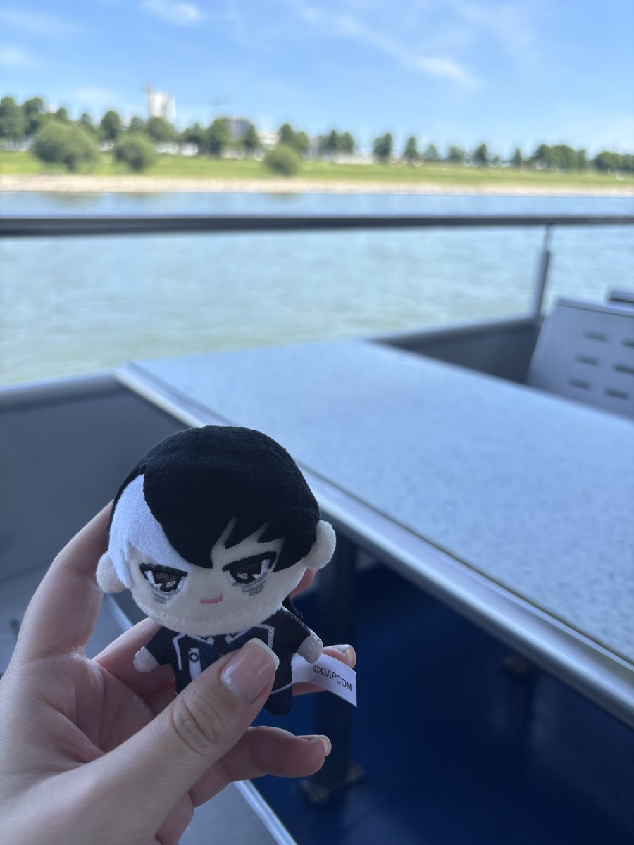 simonsgris's tweet photo. On a date through Cologne one day before Dokomi https://t.co/Gx7J90kMNO