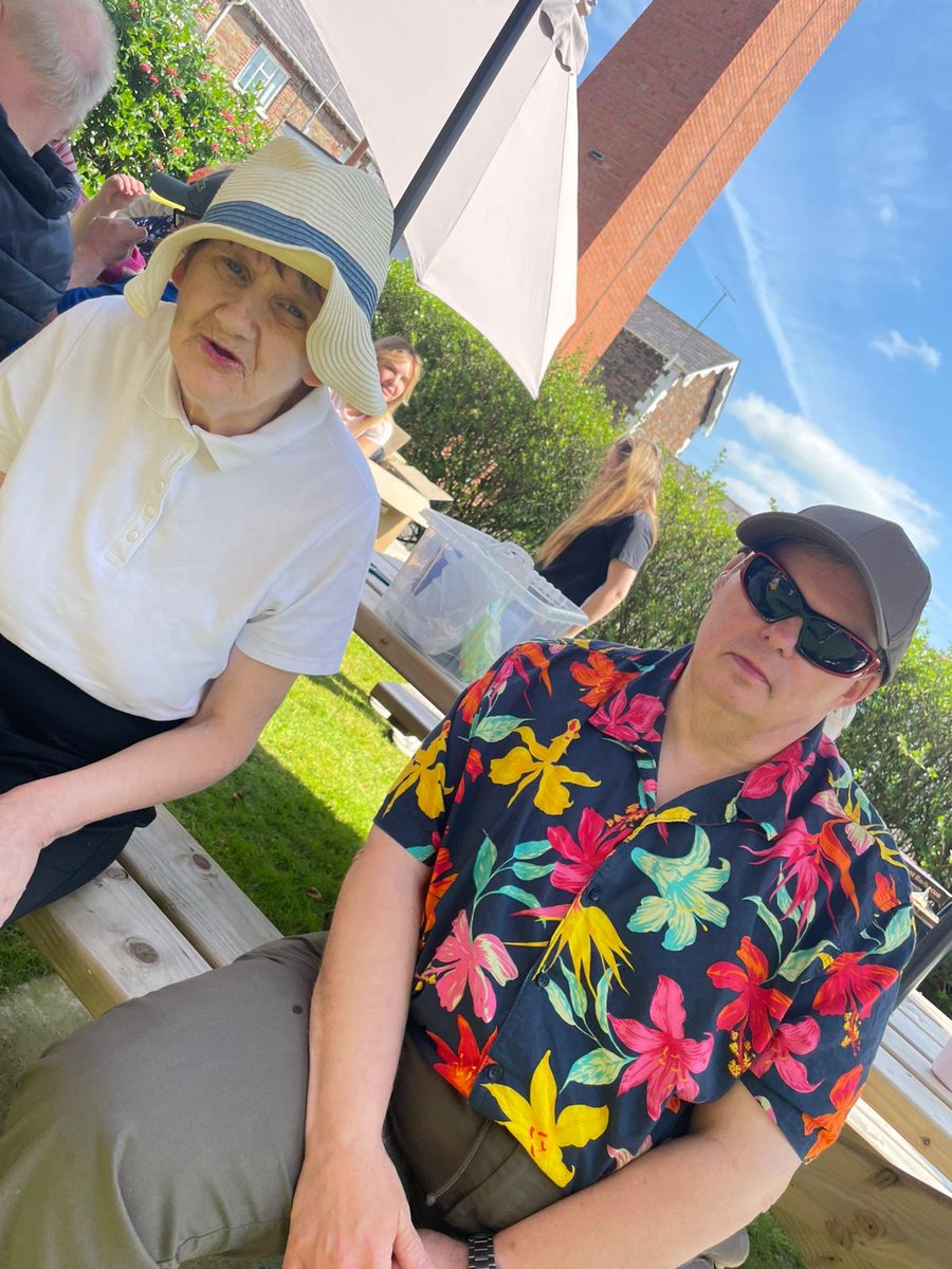 WesternHSCTrust's tweet photo. Staff and Service Users at the Willow Group - Benbradagh Day Centre recently enjoyed a fun day in the sun with a barbecue ☀️ https://t.co/vg2MFyerRb