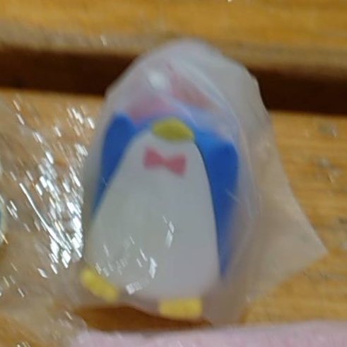 fuma24110's tweet photo. 【交換】　はぴだんぶい すやすやフィギュアチャーム

譲　タキシードサム
求　ポチャッコ

郵送交換希望📮

交換が決まり次第ID付き写真をお送りします。お気軽にお声がけ下さい☺︎
よろしくお願い致します。 https://t.co/8GgJcy1AMY